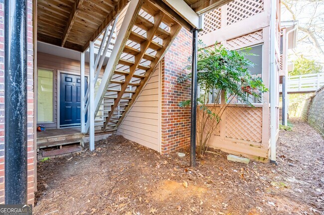 Building Photo - 279 Quail Run