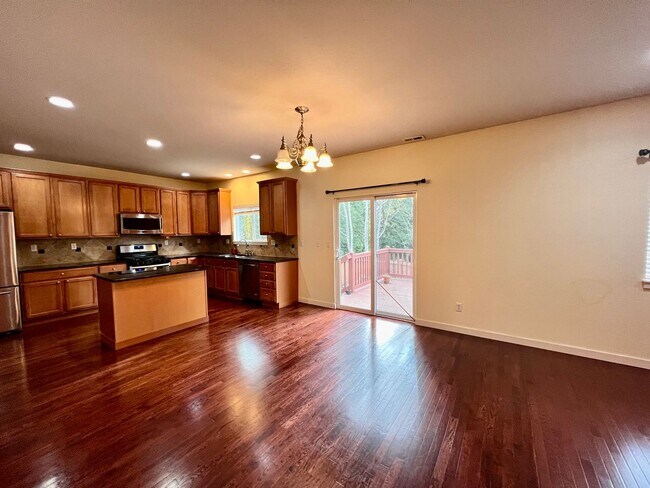 Foto del edificio - 4 Bedroom In Woodridge
