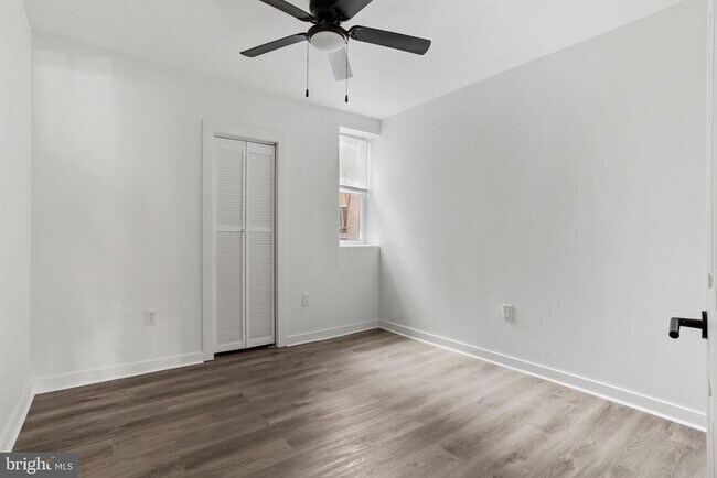 Building Photo - 6422 Haverford Ave