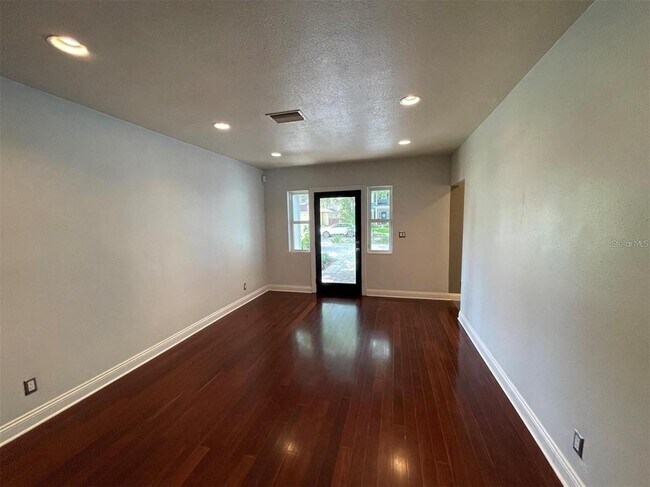 Foto del edificio - 3903 W Corona St
