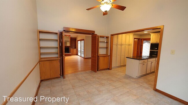 Foto del edificio - 4 br, 3 bath House - 110 Hunters Ridge Rd