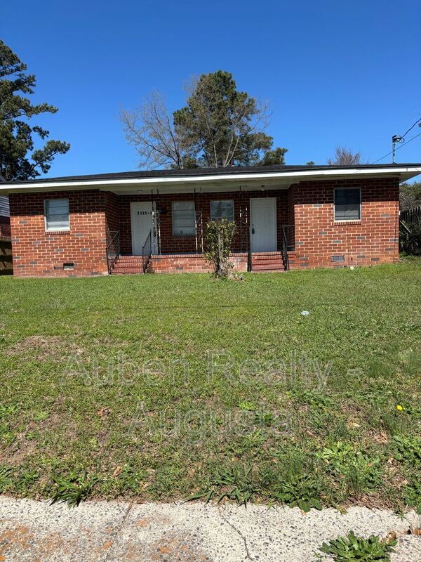 Building Photo - 2165 1/2 Telfair Street