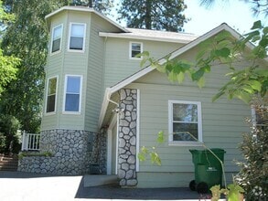 Building Photo - 296 Miners Trail