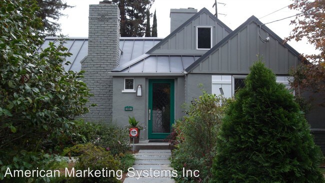 Building Photo - 200 Selby Ln