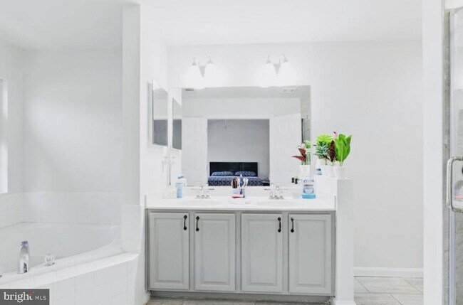 Foto del edificio - 9078 Brewer Creek Pl
