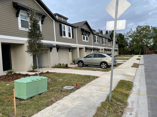 Foto del edificio - 5844 Ocean Isle Dr