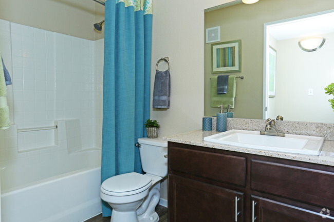 2 Bedroom Bathroom - Aviara Apartment Homes