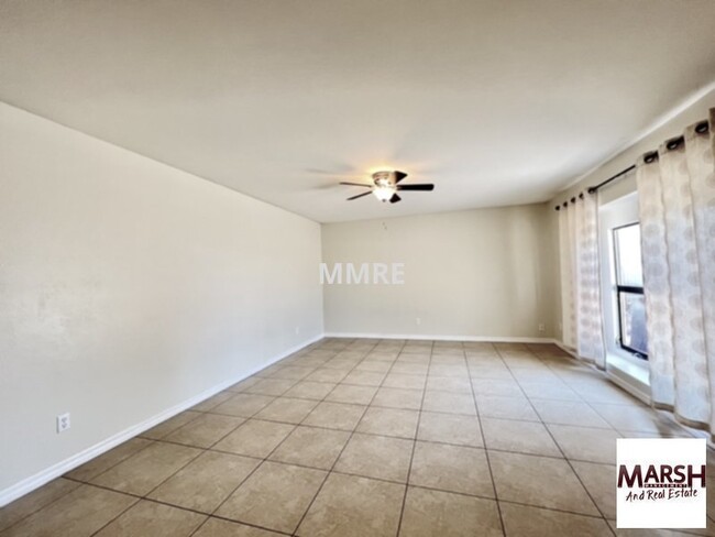 Foto del edificio - NICE 3 BEDROOM HOME IN SCOTTSDALE!