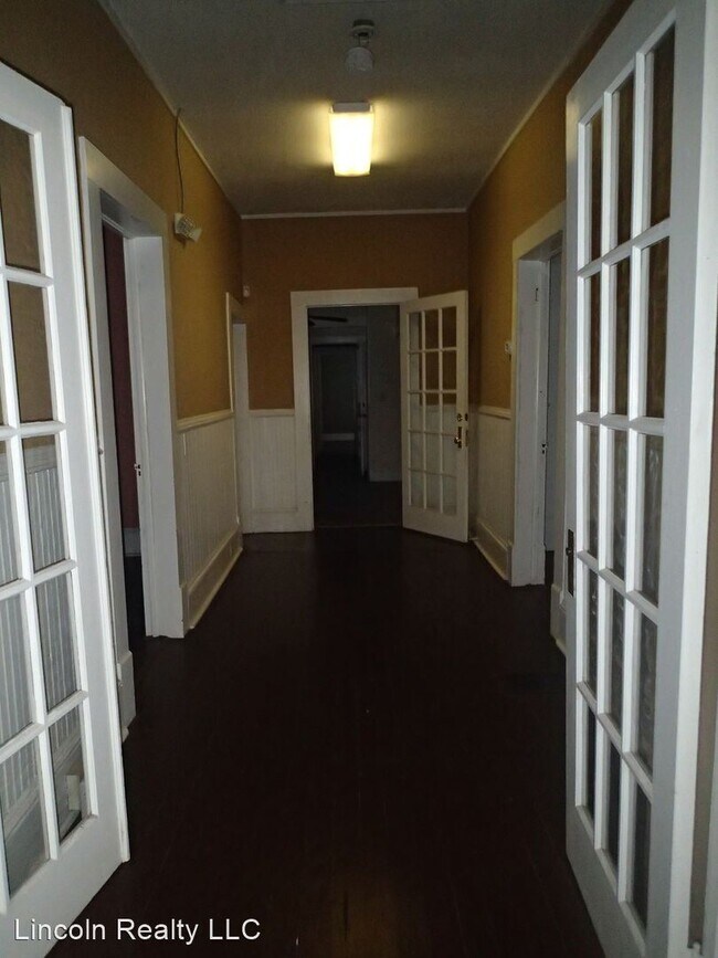 Foto del edificio - 5 br, 3 bath House - 108 E Adair St