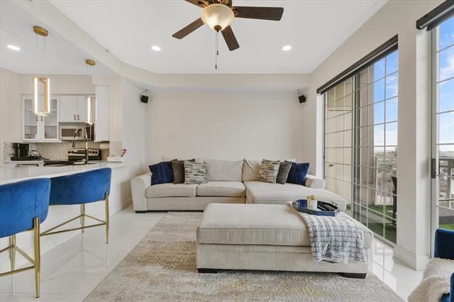 Foto del edificio - 3225 Turtle Creek Blvd