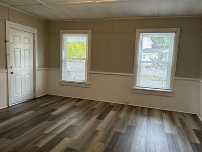 Foto del edificio - 3415 Alpine St SW