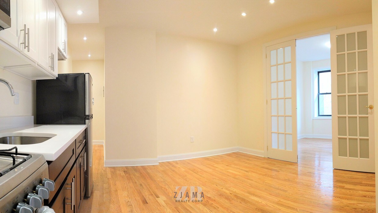 Foto principal - 135 Ocean Ave