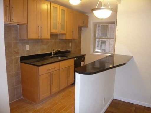 Cocina - The Brevard Apartments