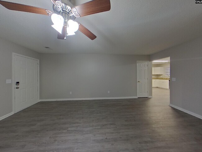 Foto del edificio - 108 Cane Brake Dr