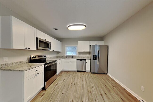 Building Photo - 3919 Valley Brook Rd