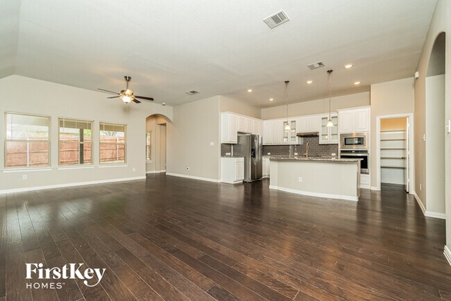 Building Photo - 413 Pheasant Hill Ln