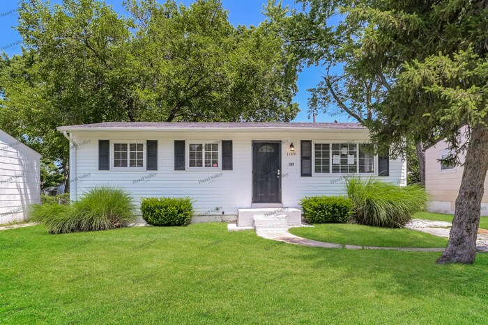 Primary Photo - 1149 Scott Ave