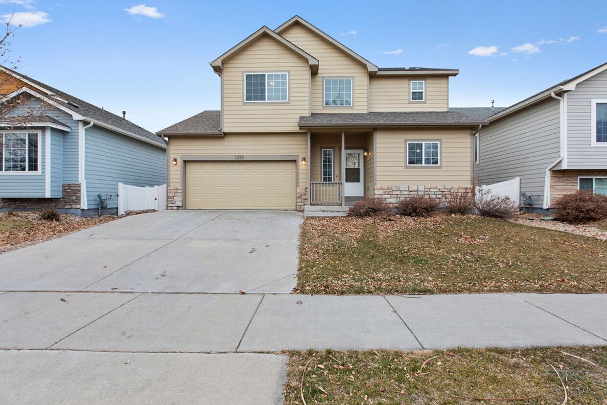 Foto principal - Spacious 4-Bedroom Home in North Fort Collins