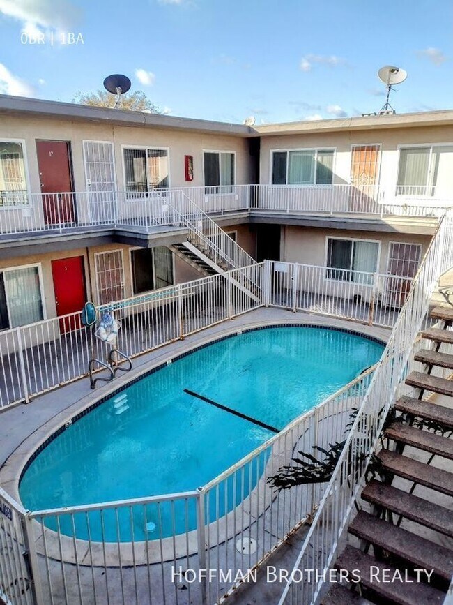 Building Photo - 4050 W El Segundo Blvd Hawthorne, CA 90250