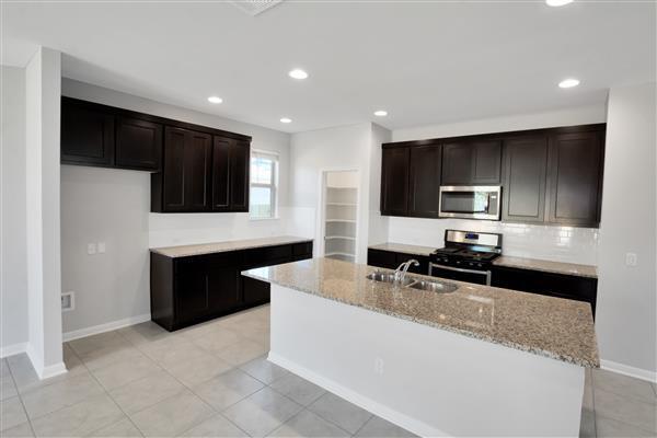 Foto del edificio - 901 Olive Creek Dr