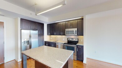 Interior Photo - Capitol View on 14th