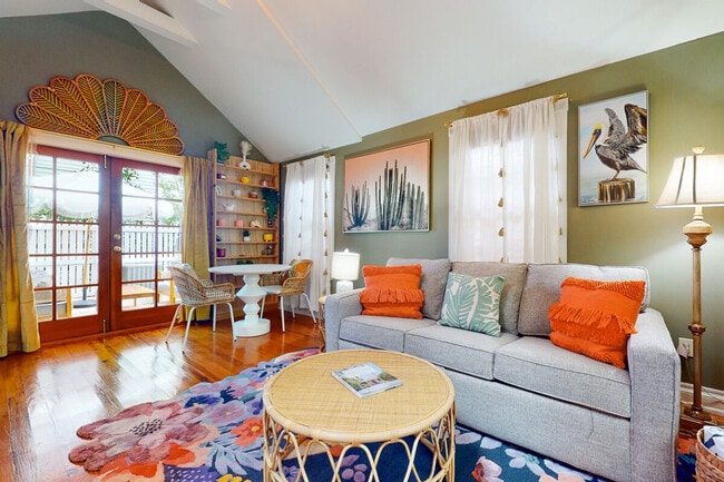 Foto del edificio - 1011 Howe St