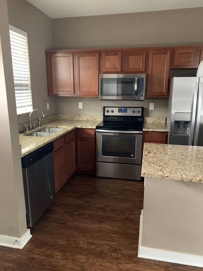 Kitchen - 2315 Stone Hawk Ct