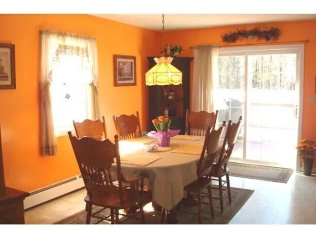 Building Photo - 3-Bedroom, 3-Bathroom Home in Essex Junction