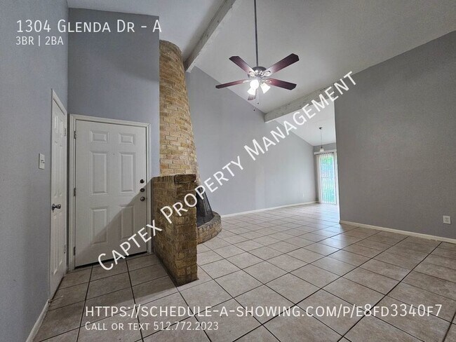 Building Photo - Newly Remodeled 3 Bed 2 bath Duplex. Close...