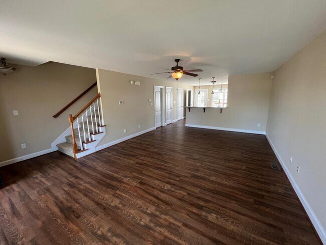 Foto del edificio - 1030 Haymore Drive