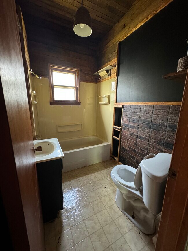 Foto del edificio - 1001 N 13th St