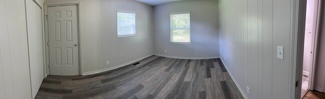 Building Photo - Spacious 4BR Renovated Home for Rent in Pi...