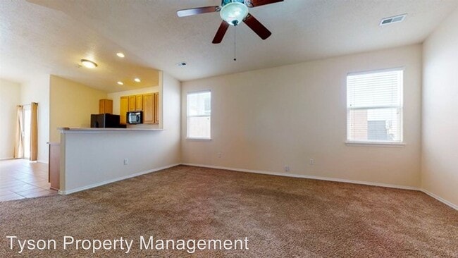 Building Photo - 3 br, 2.5 bath House - 7116 Hearthstone Rd NW