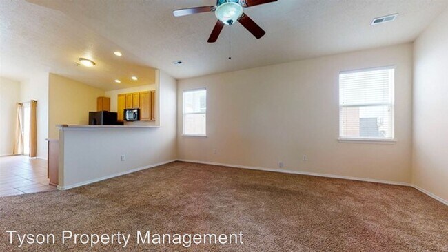 Foto del edificio - 3 br, 2.5 bath House - 7116 Hearthstone Rd NW