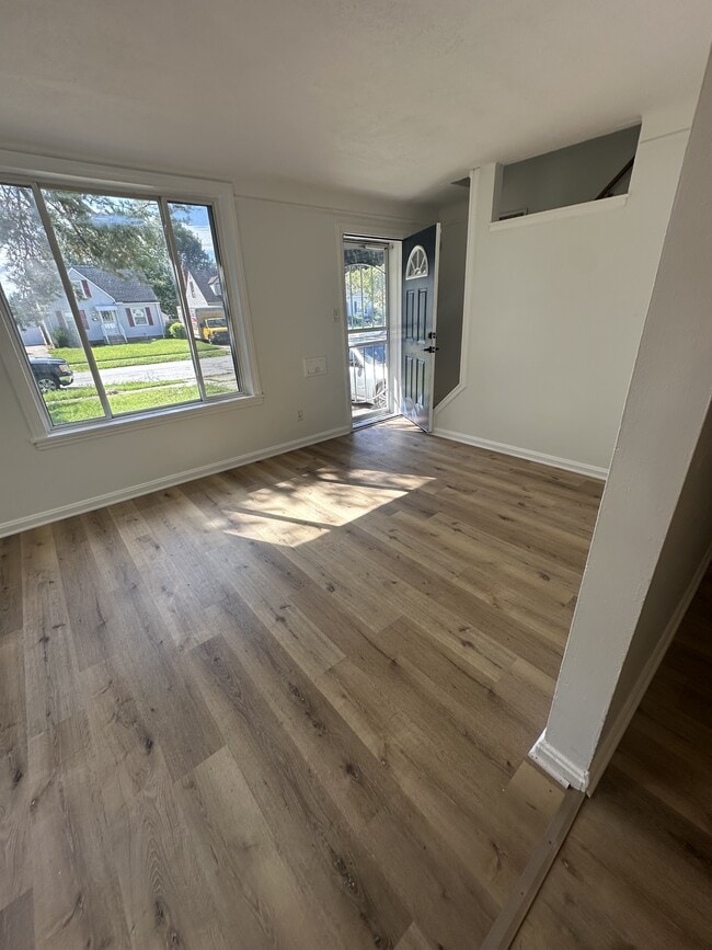 Foto del edificio - 3971 E 177th St