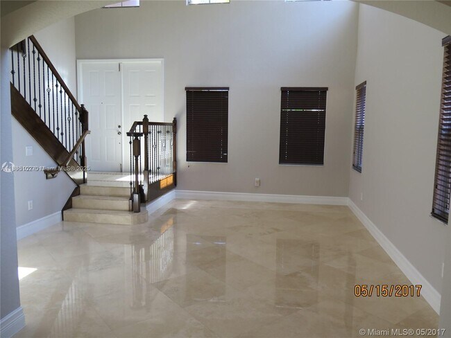 Foto del edificio - 15622 SW 31st Ln