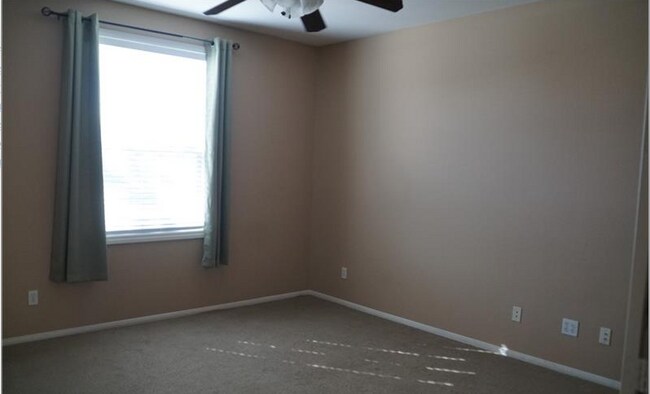 Foto del edificio - 7918 Sagebrush Bend St