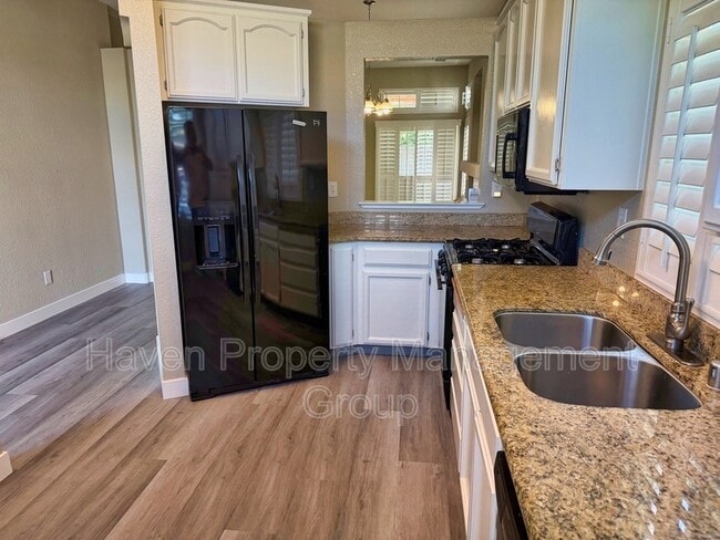 Building Photo - 1211 Fruitwood Way