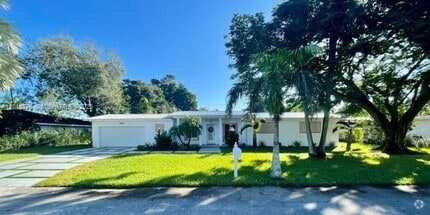 Building Photo - 15925 SW 83rd Ct