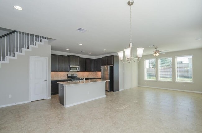 Building Photo - 3306 Rainflower Springs Ln