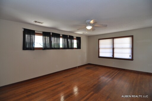 Building Photo - 431 Audubon Cir
