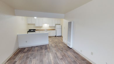 Parkwood Square Apartments photo'