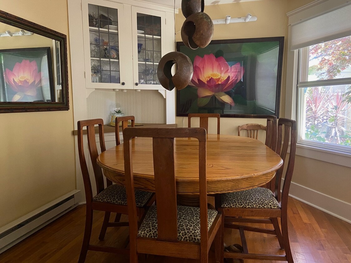 Dining room - 120 Magnolia St