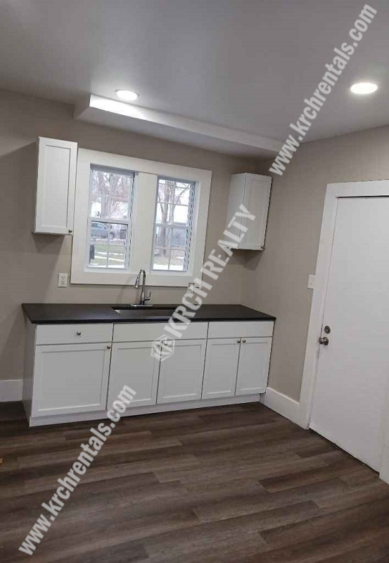 Building Photo - 3-Bedroom Home in the St Claire-Superior N...