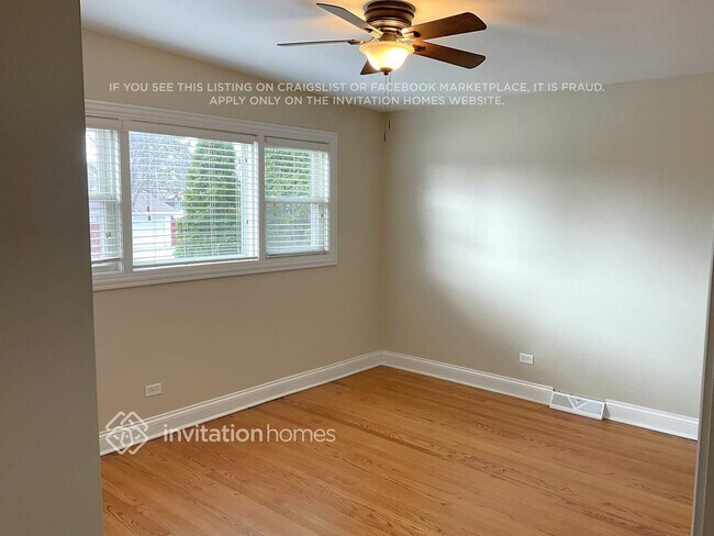 Foto del edificio - 6830 176th St