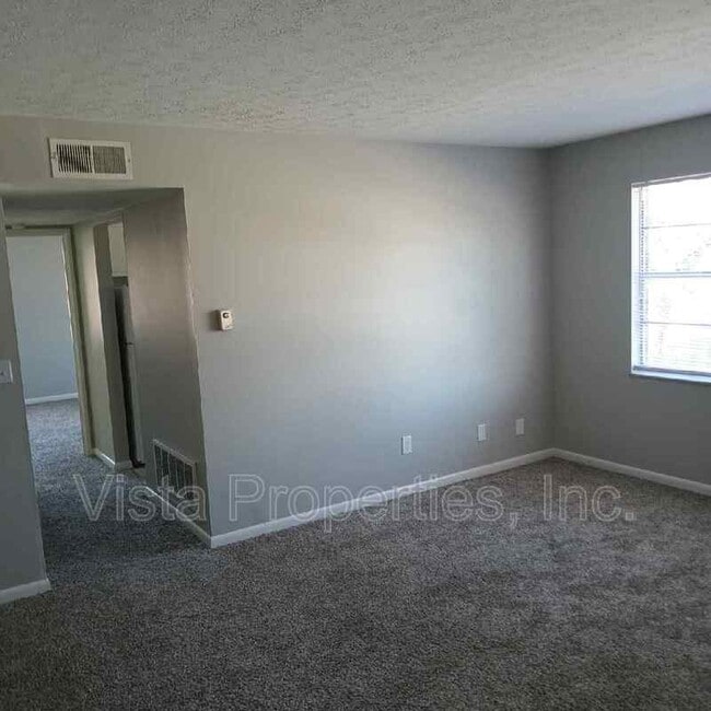 Building Photo - 1603 Gagel Ave