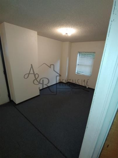 Building Photo - 711 N Elm St