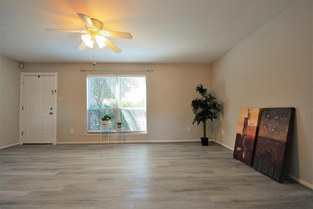 Foto principal - 8801 Hammerly Blvd