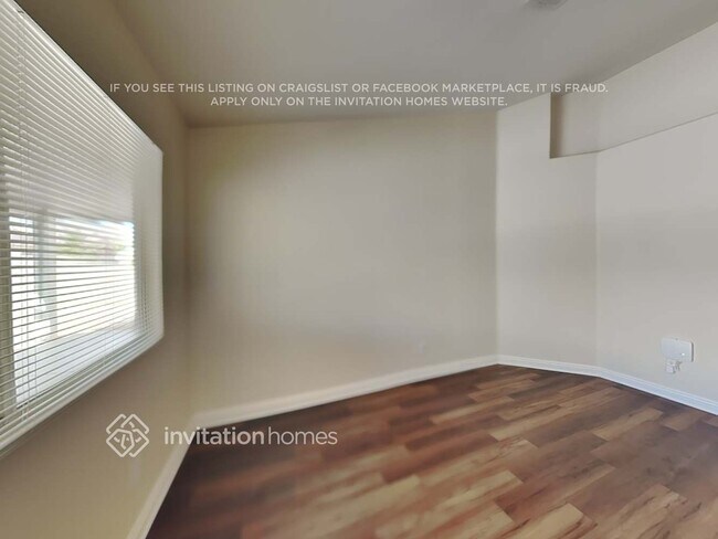 Foto del edificio - 3725 St Charles Ct