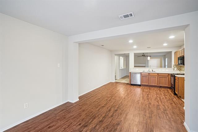 Foto del edificio - 9120 Sun Haven Way
